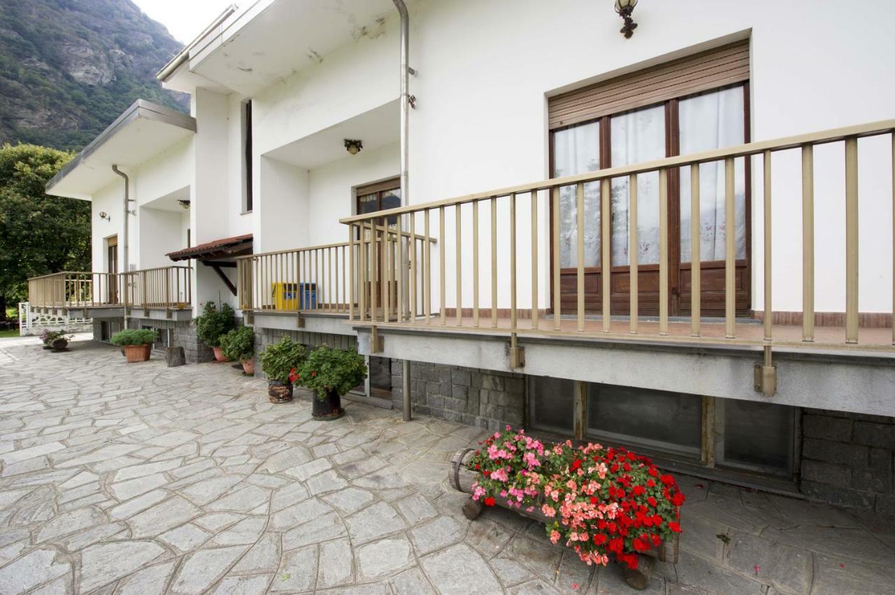 Villa Mansarda plein soleil Donnaz Exterior foto